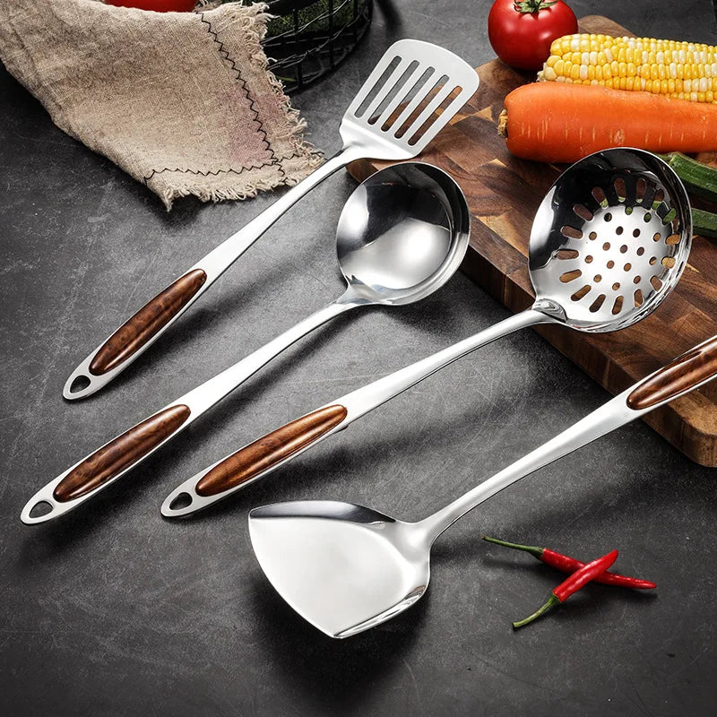 Polished & Crafted Woodgrain Utensils