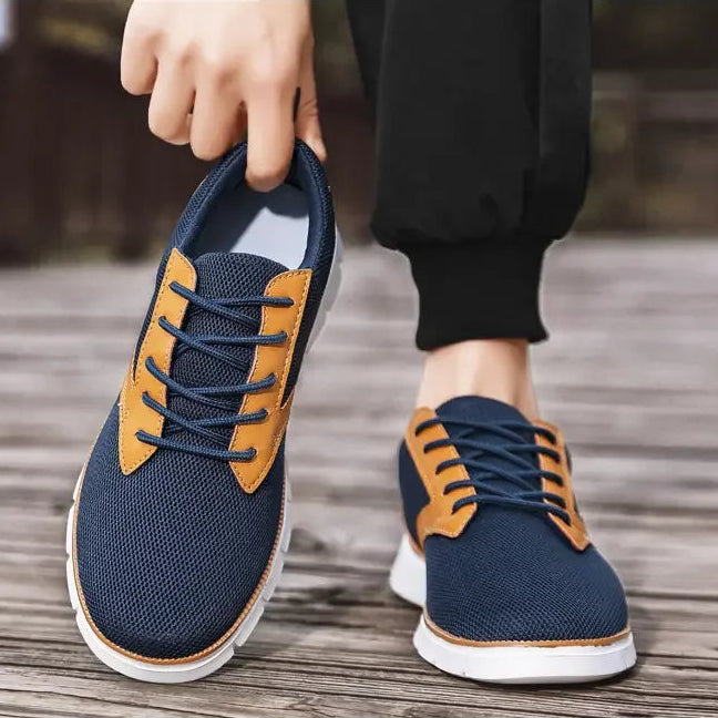 Urban Crest Lace
