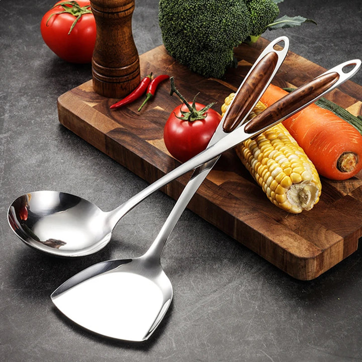 Polished & Crafted Woodgrain Utensils