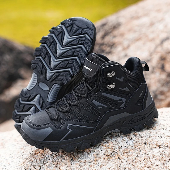 Fusion Trail Shoes