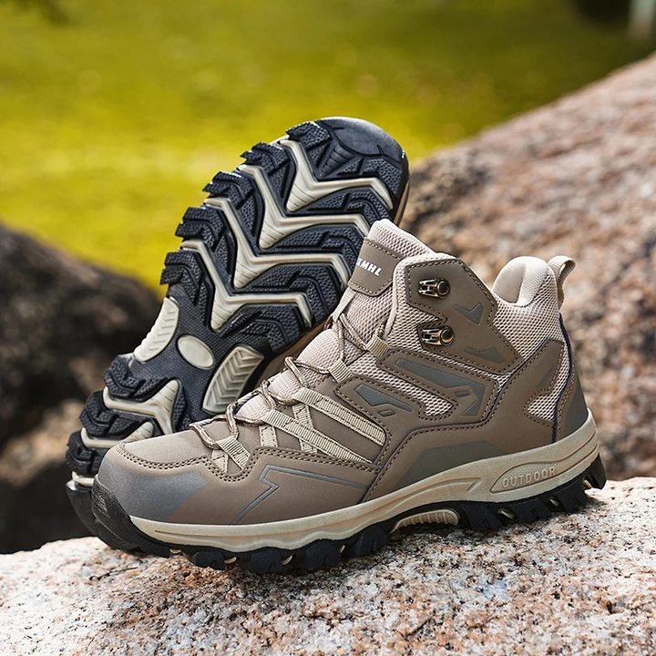 Fusion Trail Shoes