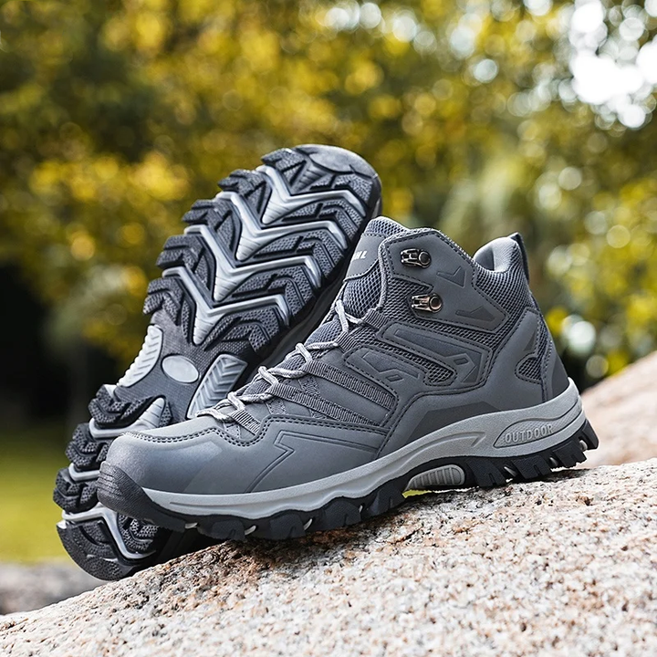 Fusion Trail Shoes