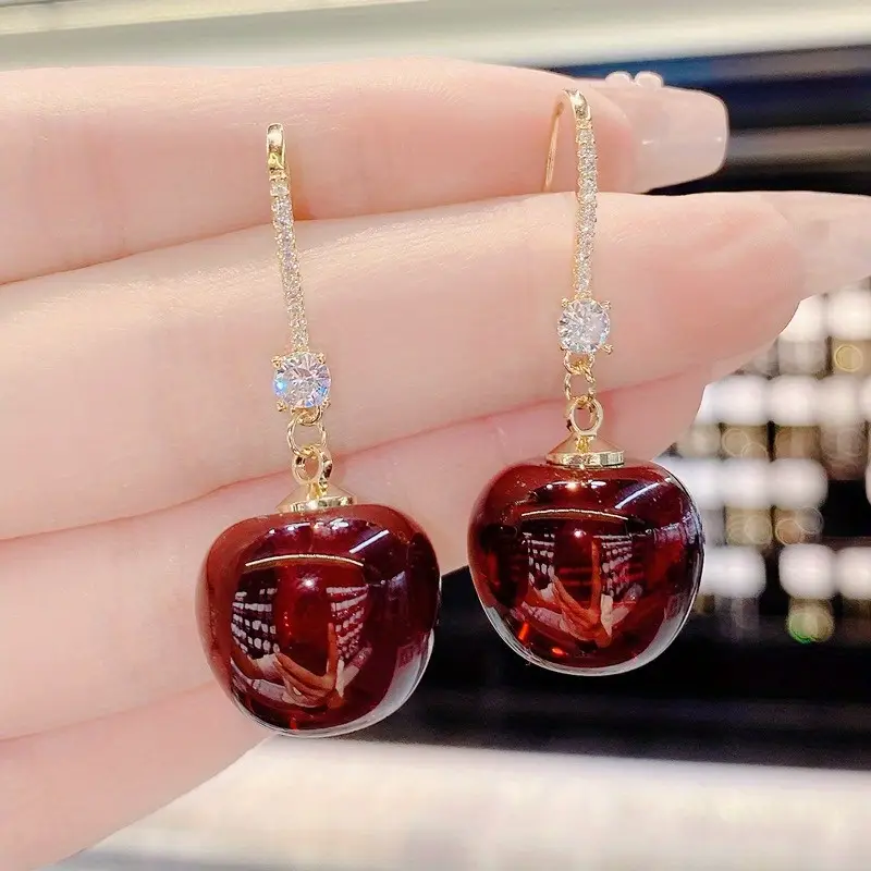 Glossy Cherry Drop