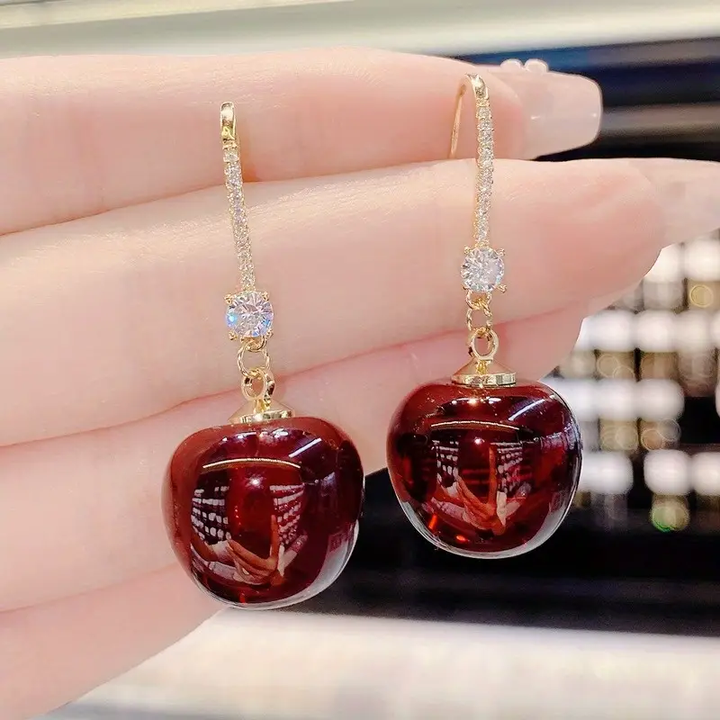 Glossy Cherry Drop